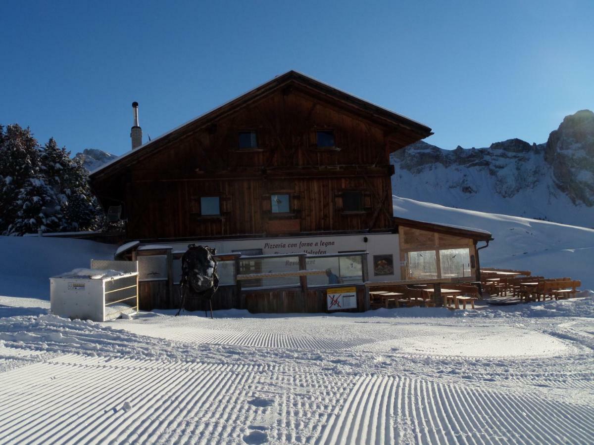 Rifugio Fermeda Hutte Vendégház Santa Cristina Val Gardena Kültér fotó